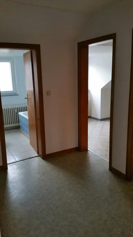 2 Zimmer Wohnung mit 60 m² in Detmold – Bild 3