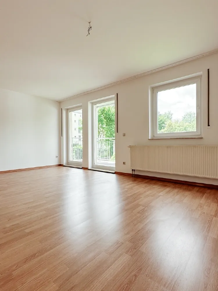 2 room apartment with 67 m² in Chemnitz – Photo 1