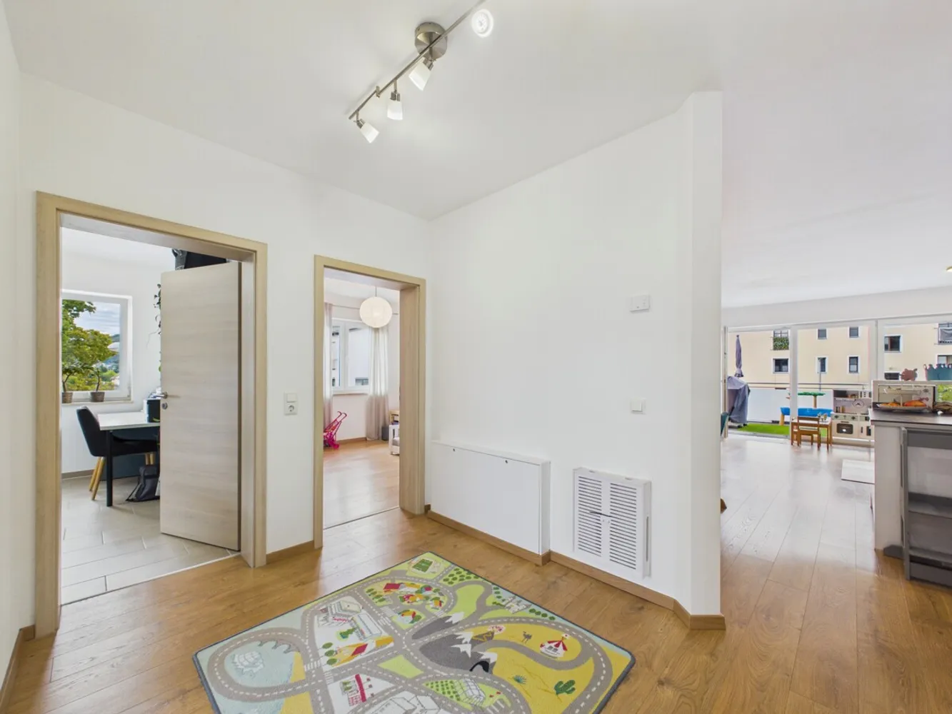 4 Zimmer Wohnung mit 100 m² in Kelheim – Bild 2