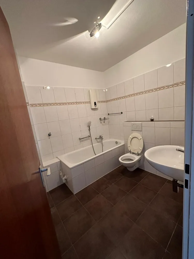 3 Zimmer Wohnung mit 80 m² in Duisburg – Bild 8