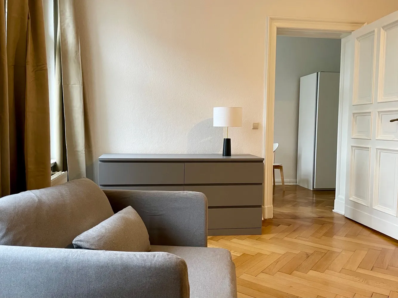 2 Zimmer Wohnung mit 60 m² in Berlin – Bild 2