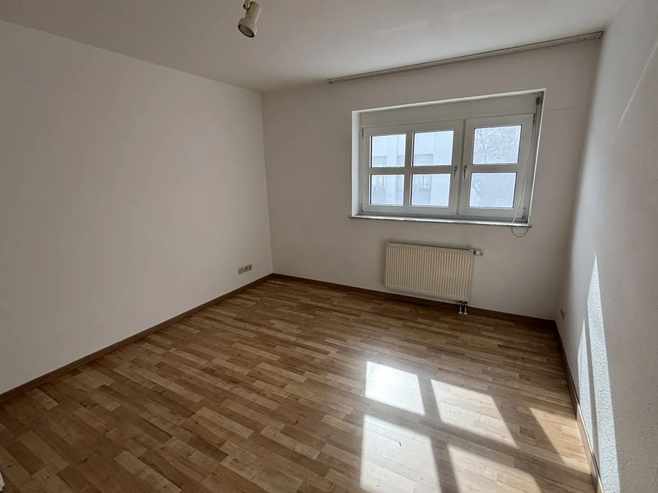 2 Zimmer Wohnung mit 63 m² in Wiesbaden – Bild 6