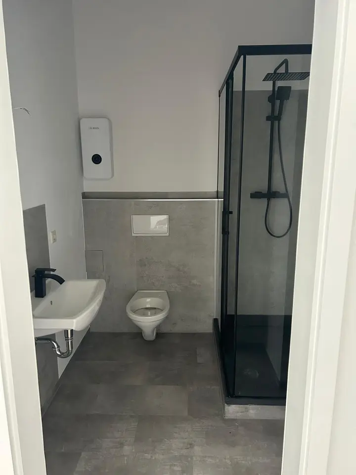 2 Zimmer Wohnung mit 60 m² in Werdau – Bild 5