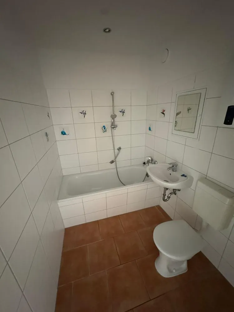 1 Zimmer Wohnung mit 34 m² in Halle (Saale) – Bild 4
