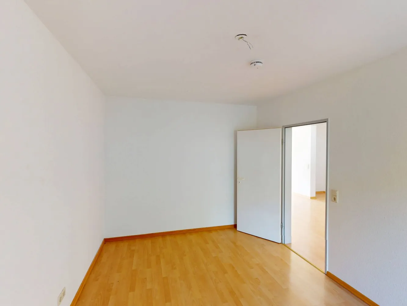 3 room apartment with 81 m² in Troisdorf – Photo 2