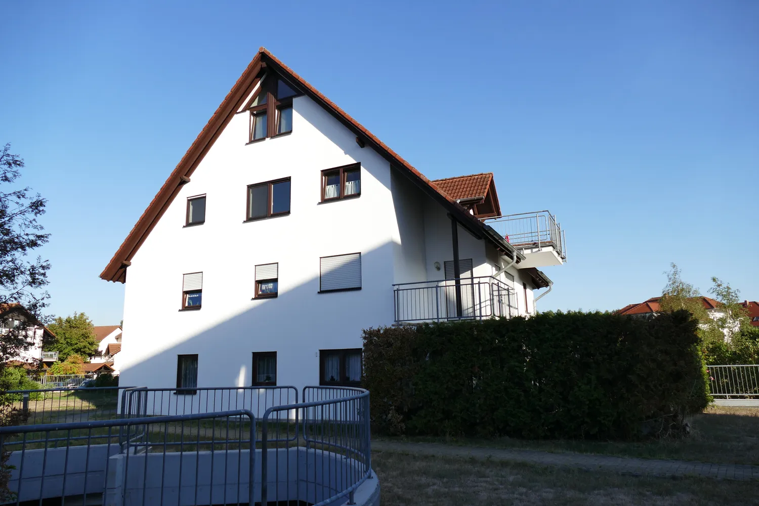 3 Zimmer Wohnung mit 98 m² in Cottbus – Bild 3