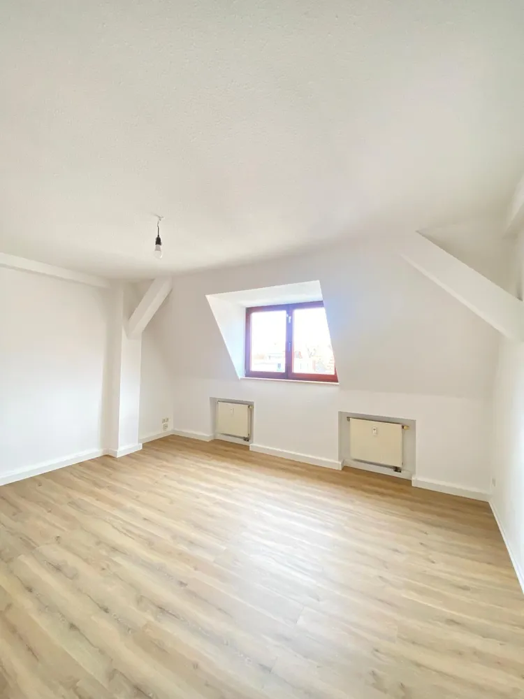 3 Zimmer Wohnung mit 98 m² in Wittenberg – Bild 1