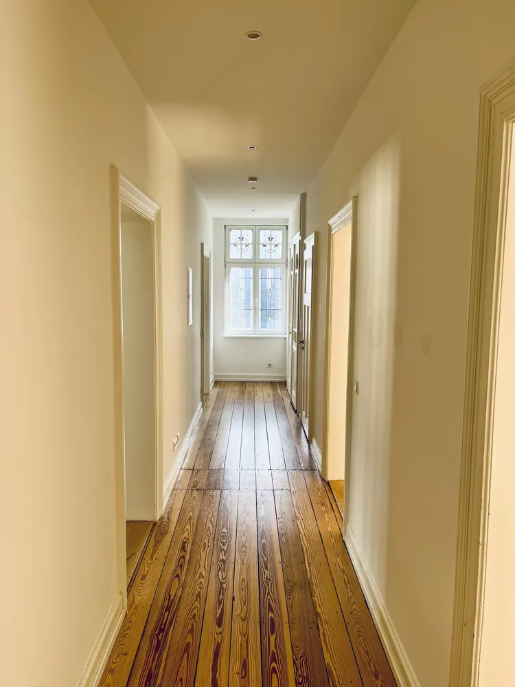4 room apartment with 100 m² in Wiesbaden – Photo 1