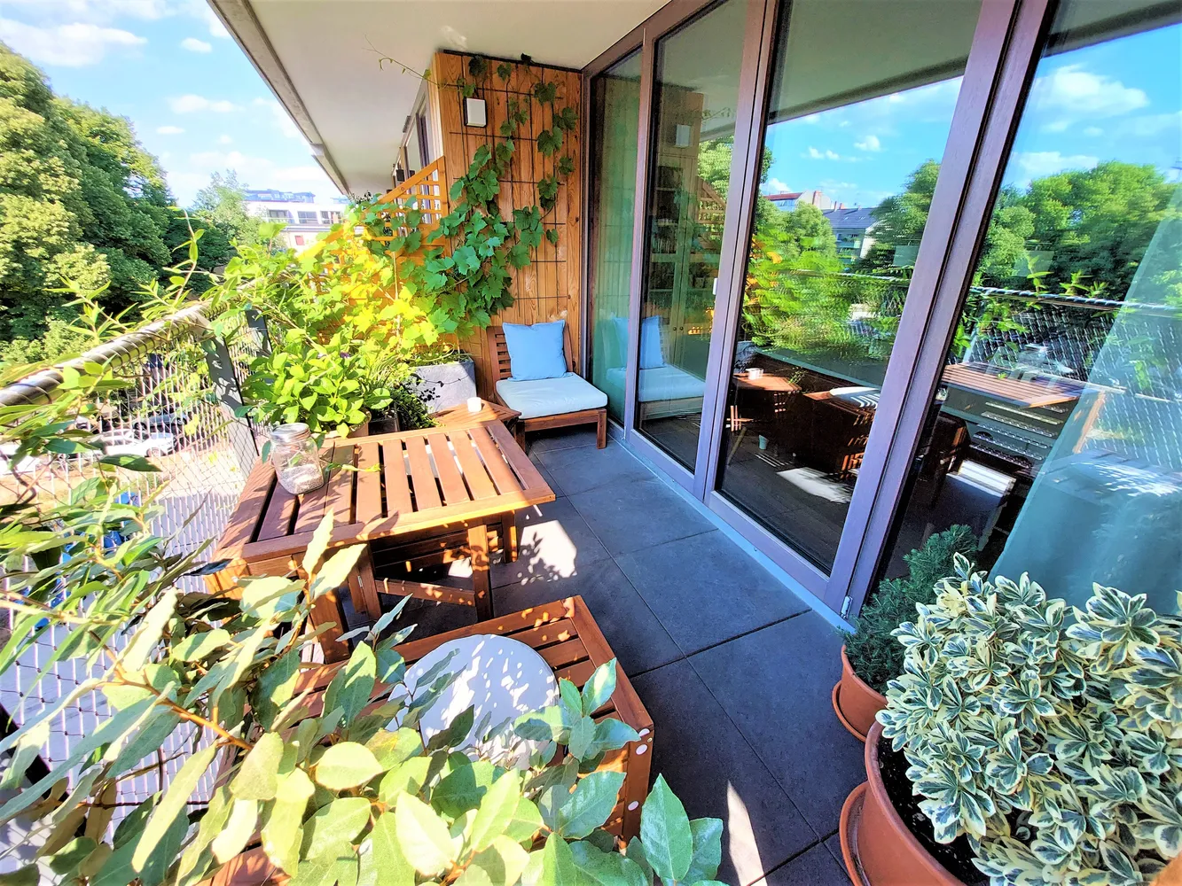 4 room apartment with 120 m² in Berlin – Photo 1