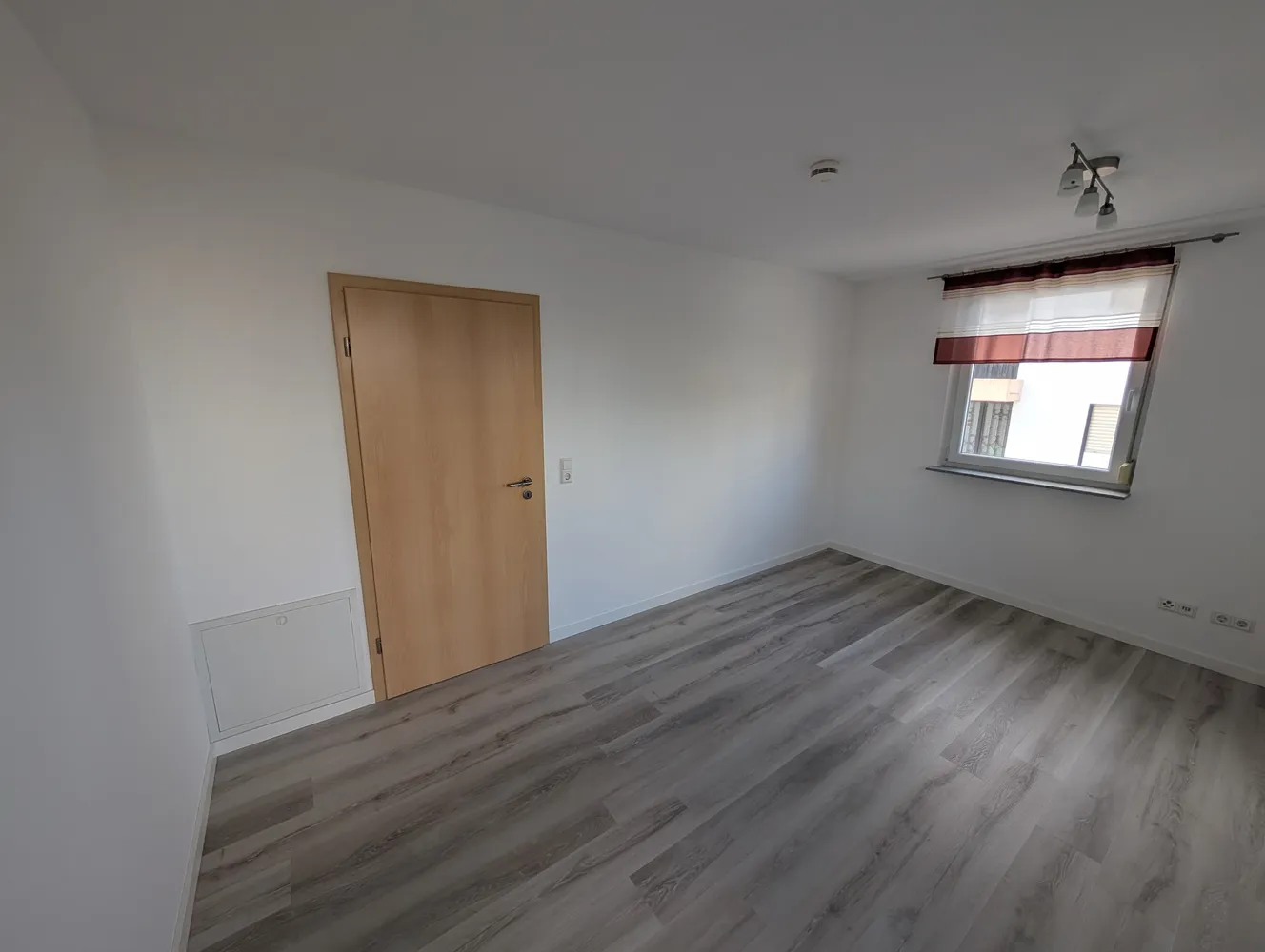 3 Zimmer Wohnung mit 92 m² in Karlsruhe – Bild 7
