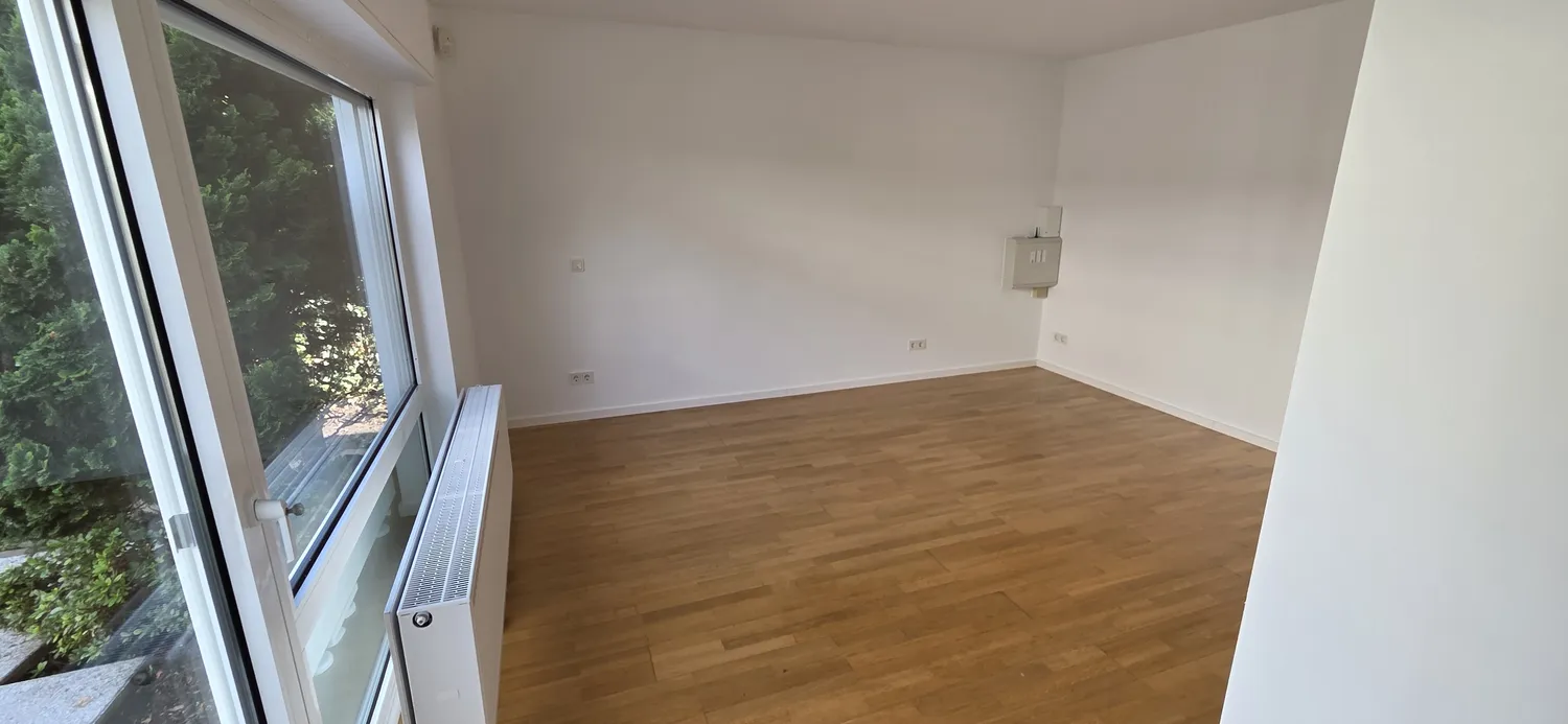 3 Zimmer Haus mit 150 m² in Köln – Bild 9