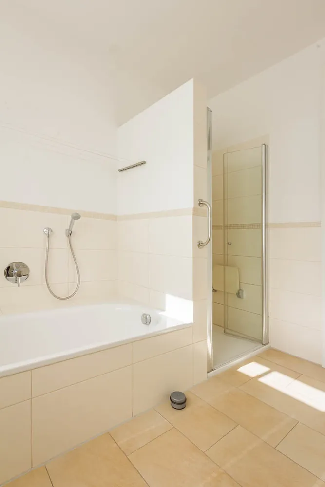 4 Zimmer Wohnung mit 139 m² in Hamburg – Bild 8
