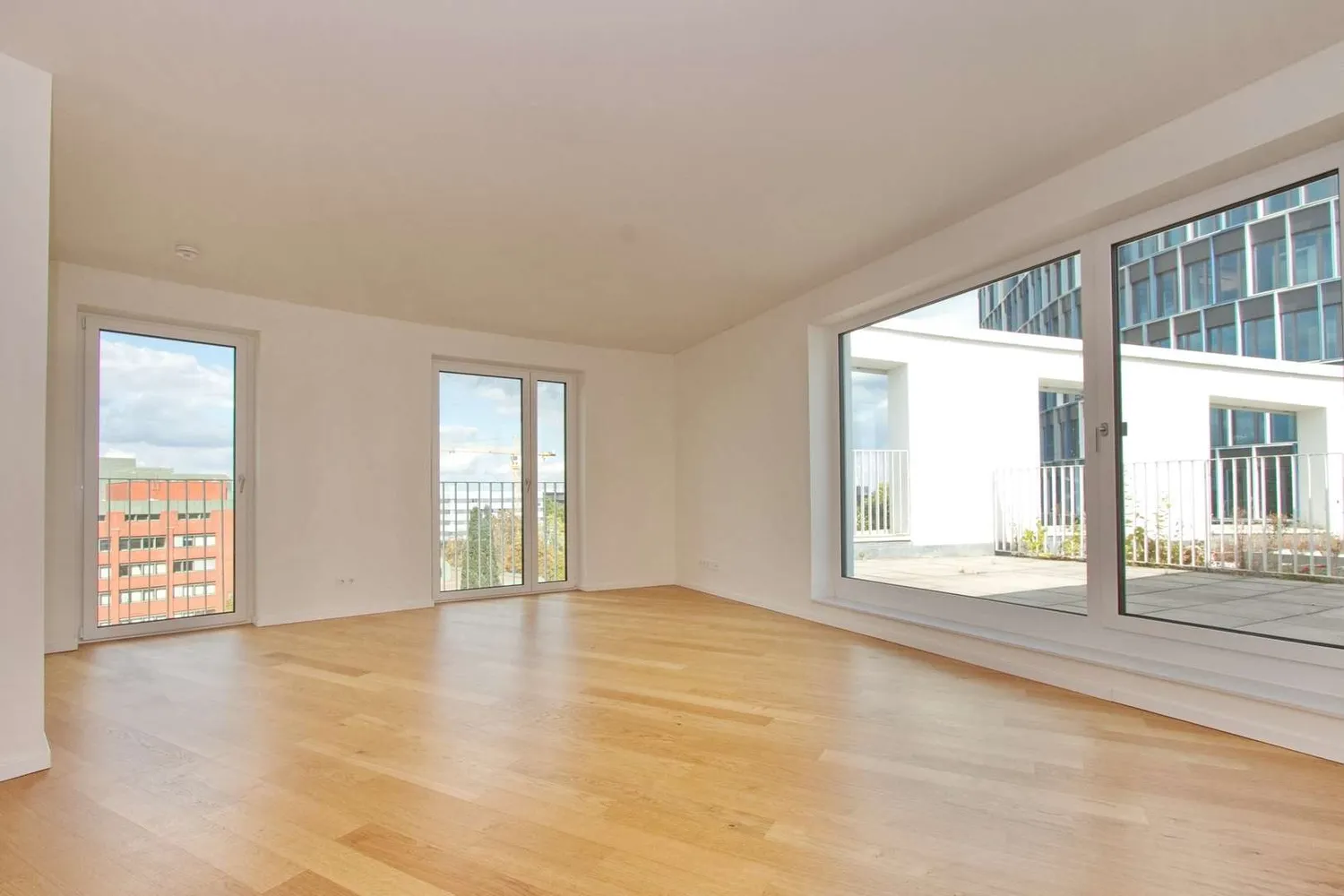4 Zimmer Wohnung mit 115 m² in Hamburg – Bild 2