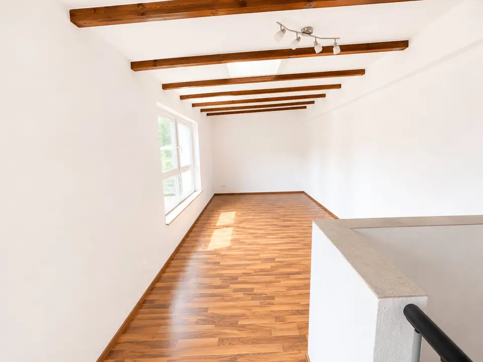 3 Zimmer Wohnung mit 92 m² in Halle (Saale) – Bild 1