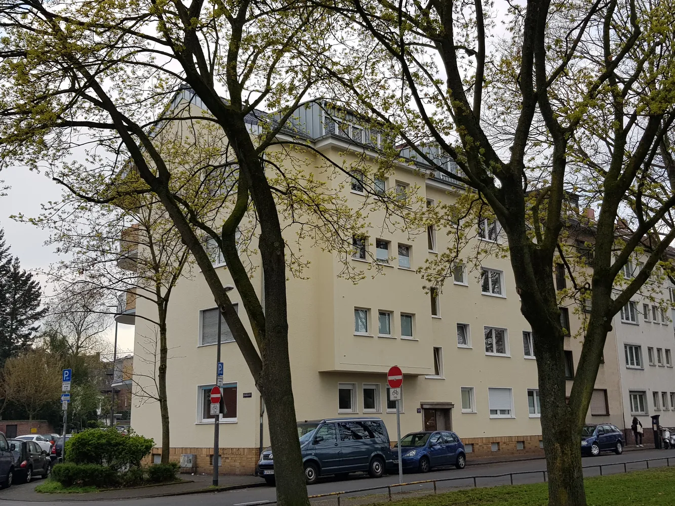 1 Zimmer Wohnung mit 45 m² in Köln – Bild 2