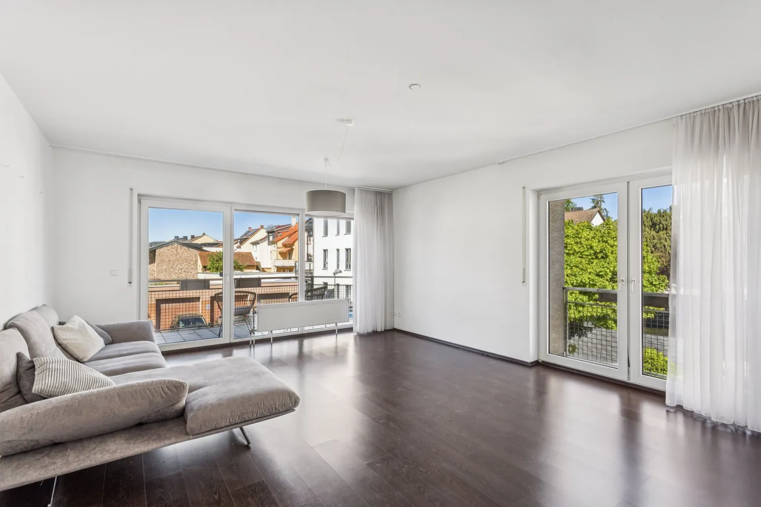 3 Zimmer Wohnung mit 90 m² in Frankfurt am Main – Bild 1