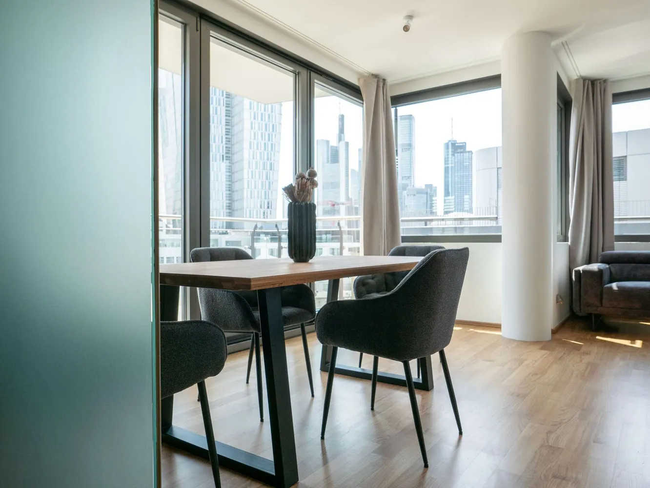 2 Zimmer Wohnung mit 65 m² in Frankfurt am Main – Bild 10