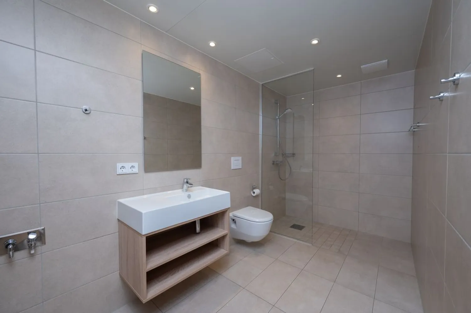 4 Zimmer Wohnung mit 85 m² in Berlin – Bild 5