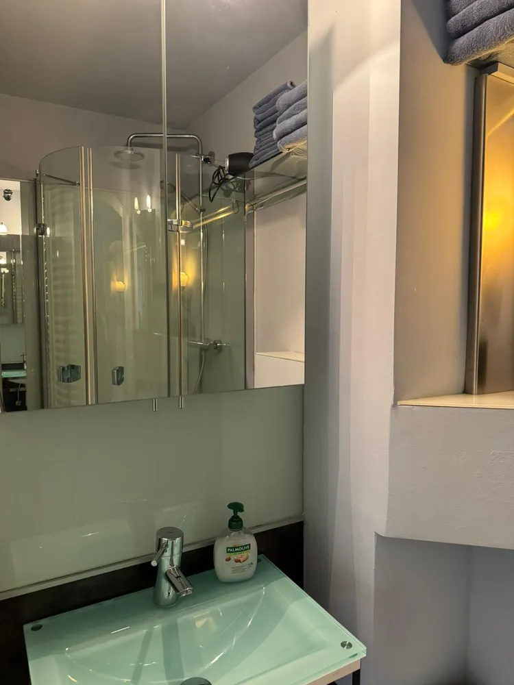 2 room apartment with 48 m² in Hamburg – Photo 8