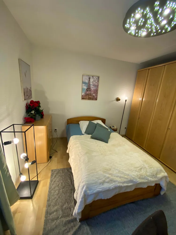Shared room with 13 m² in Munich – Photo 2