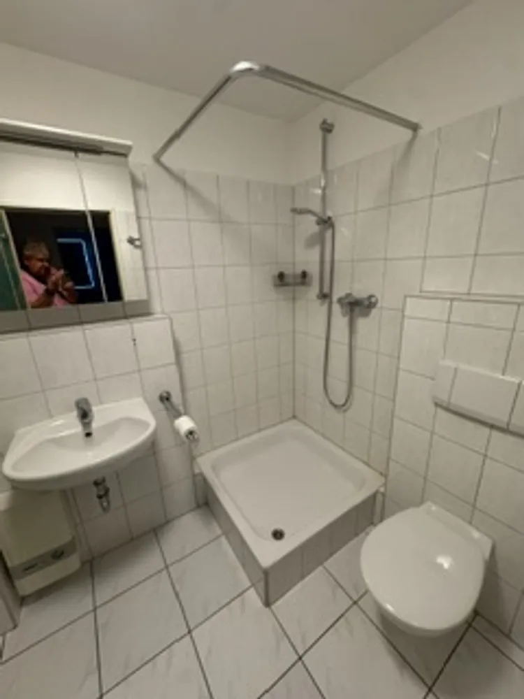 2 Zimmer Wohnung mit 49 m² in Duisburg – Bild 6