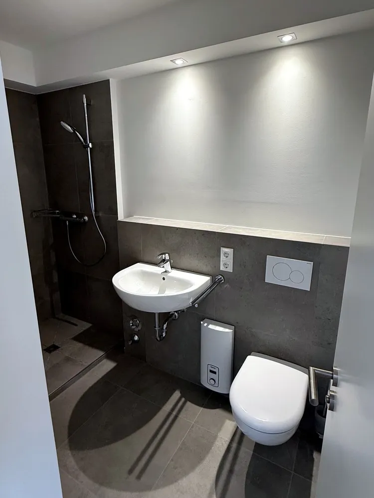 1 Zimmer Wohnung mit 33 m² in Köln – Bild 5