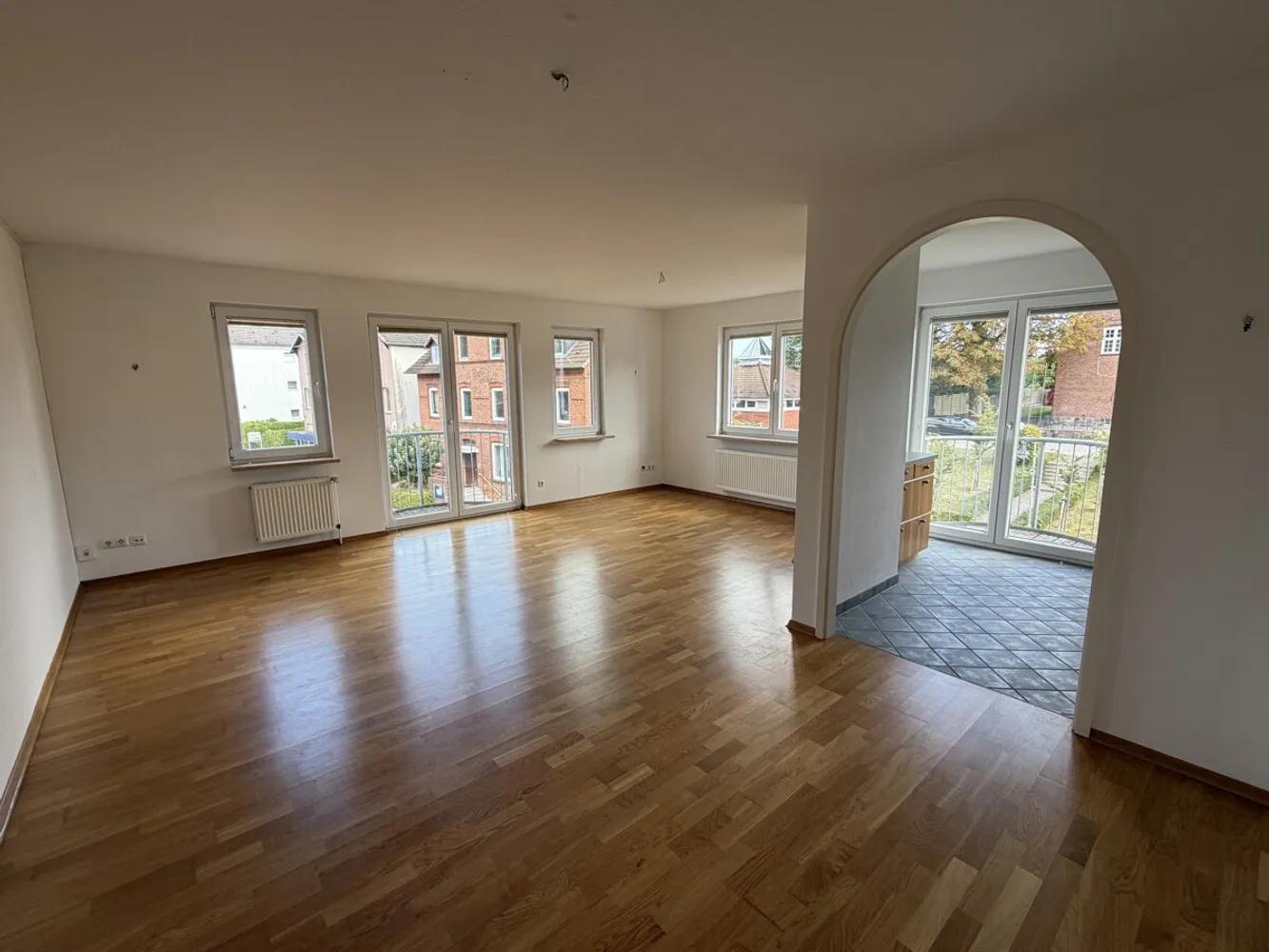 2 Zimmer Wohnung mit 68 m² in Kiel – Bild 2