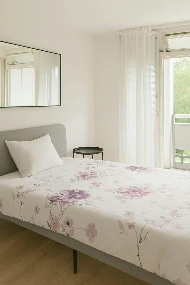 Shared room with 12 m² in Munich – Photo 3