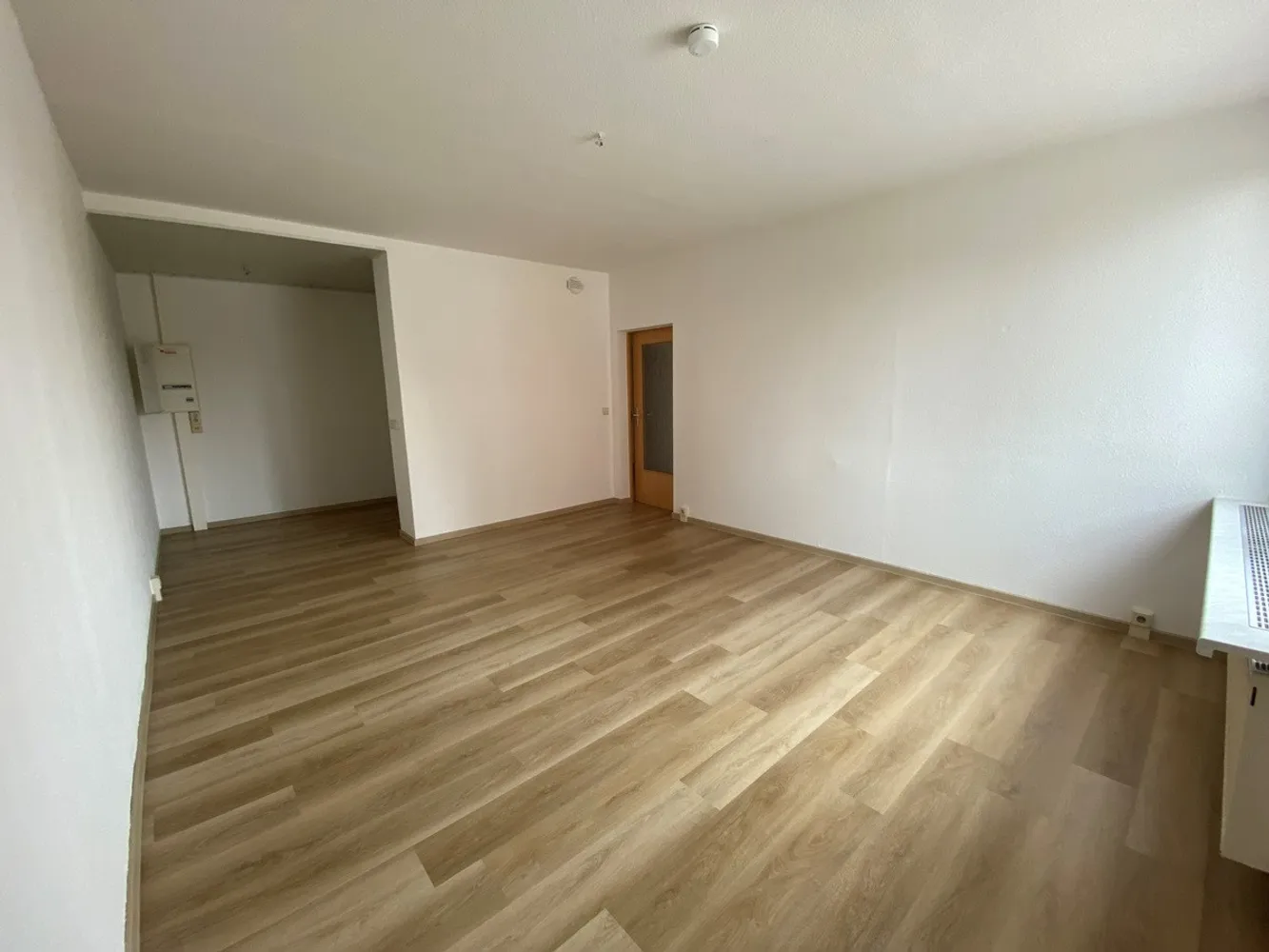 2 Zimmer Wohnung mit 54 m² in Suhl – Bild 4