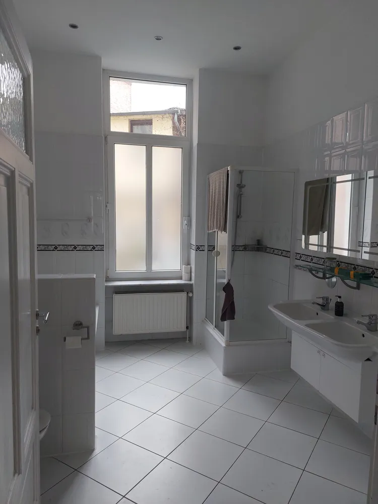 6 Zimmer Wohnung mit 138 m² in Hannover – Bild 10