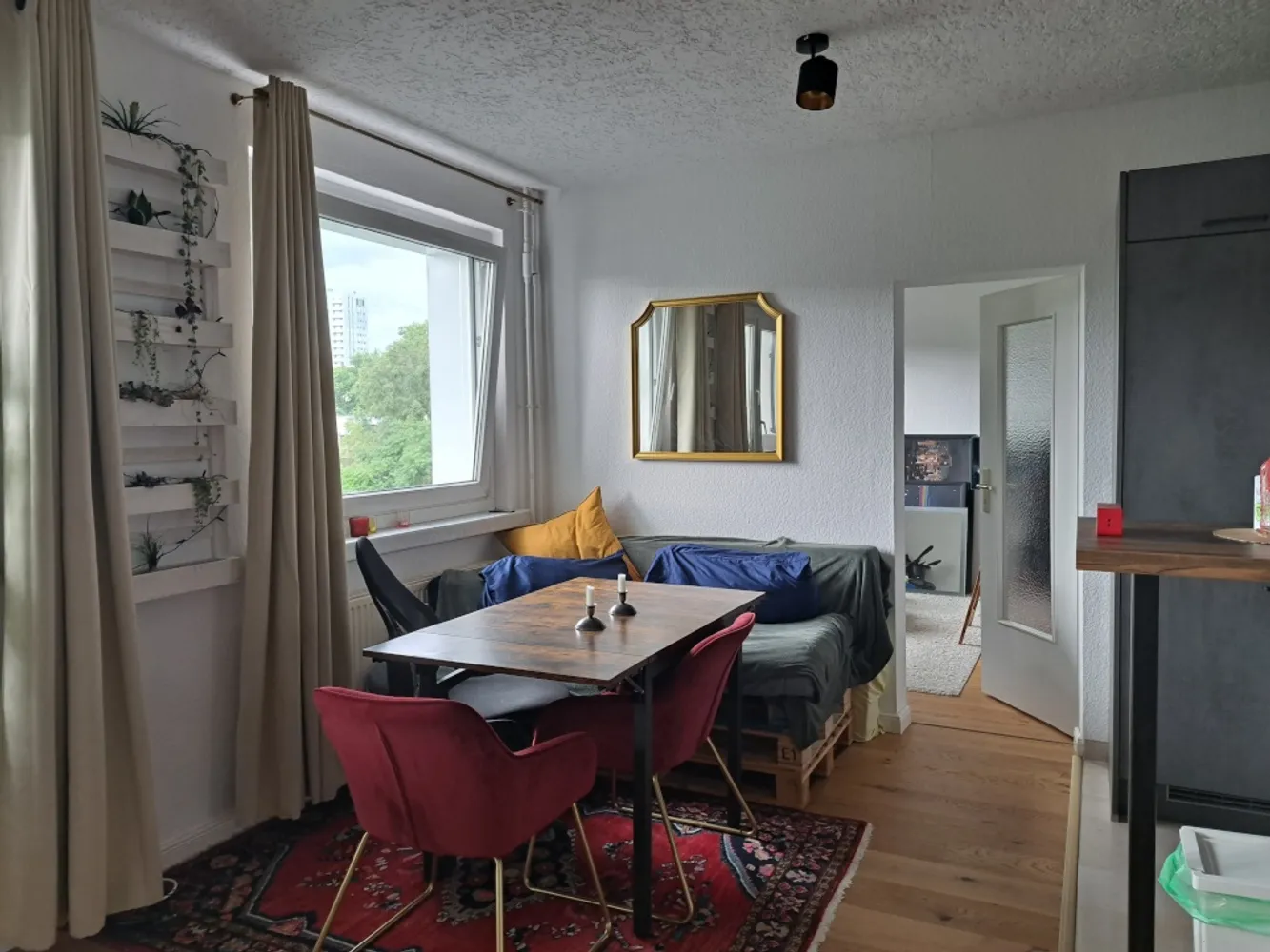 4 Zimmer Wohnung mit 70 m² in Berlin – Bild 2