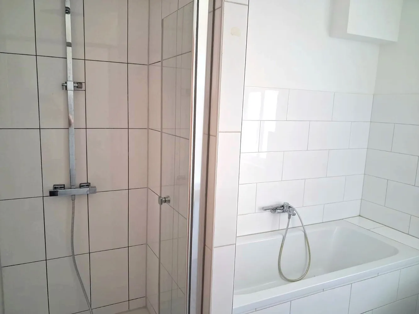 4 Zimmer Wohnung mit 123 m² in Magdeburg – Bild 8