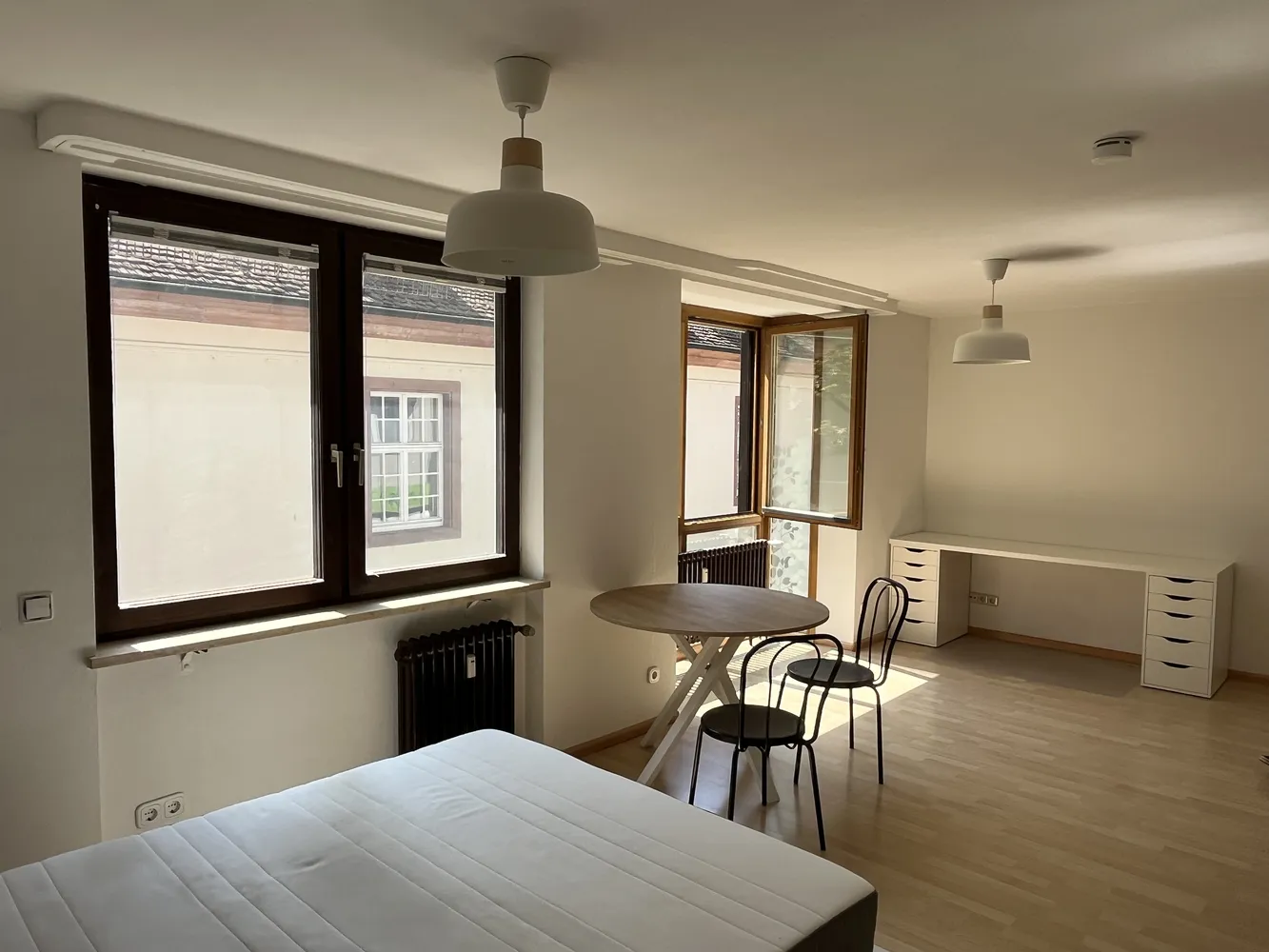 1 Zimmer Wohnung mit 35 m² in Freiburg im Breisgau – Bild 1