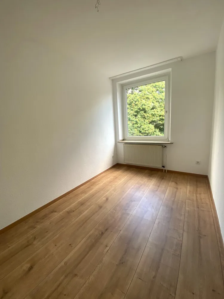 3 Zimmer Wohnung mit 71 m² in Düsseldorf – Bild 2