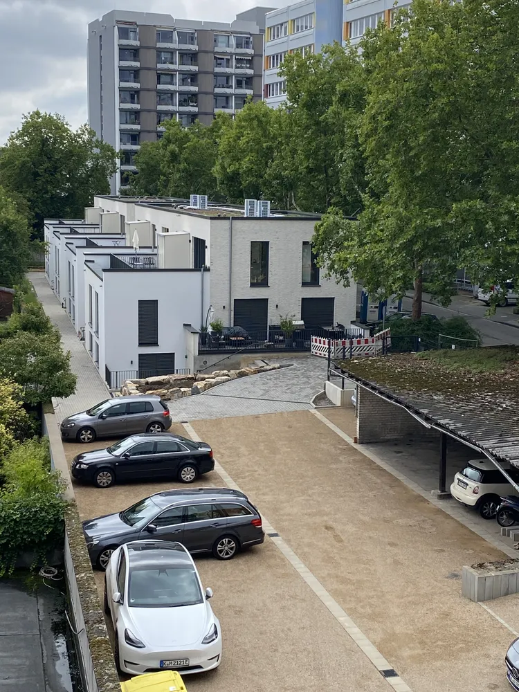 1 Zimmer Wohnung mit 30 m² in Köln – Bild 2