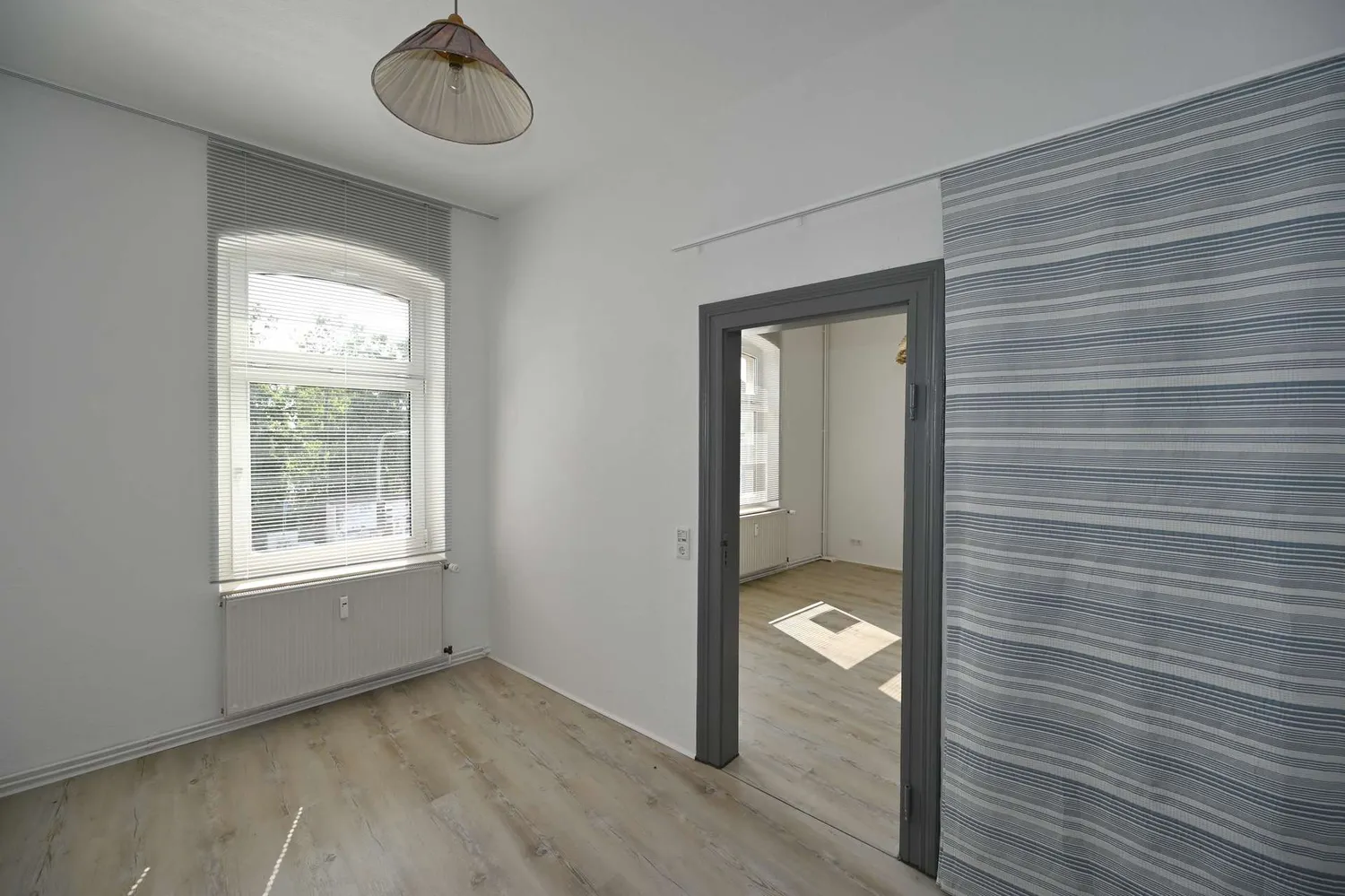 2 Zimmer Wohnung mit 53 m² in Merseburg – Bild 2
