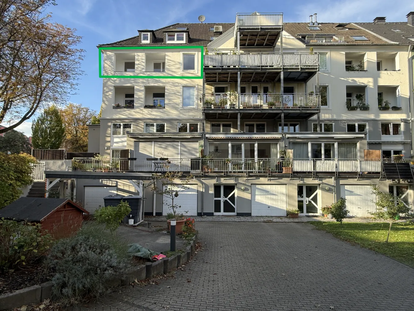4 room apartment with 102 m² in Essen – Photo 1