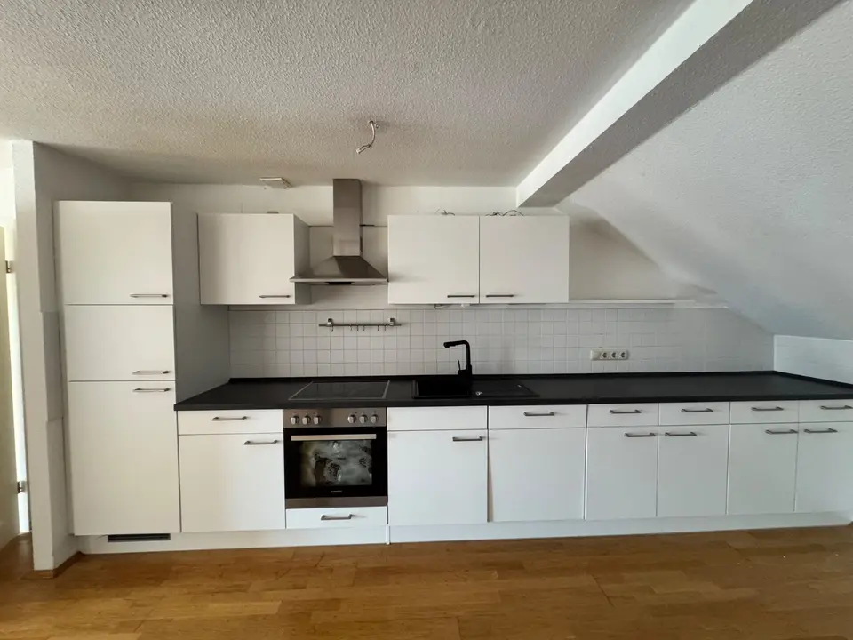 2 Zimmer Wohnung mit 92 m² in Halle (Saale) – Bild 9