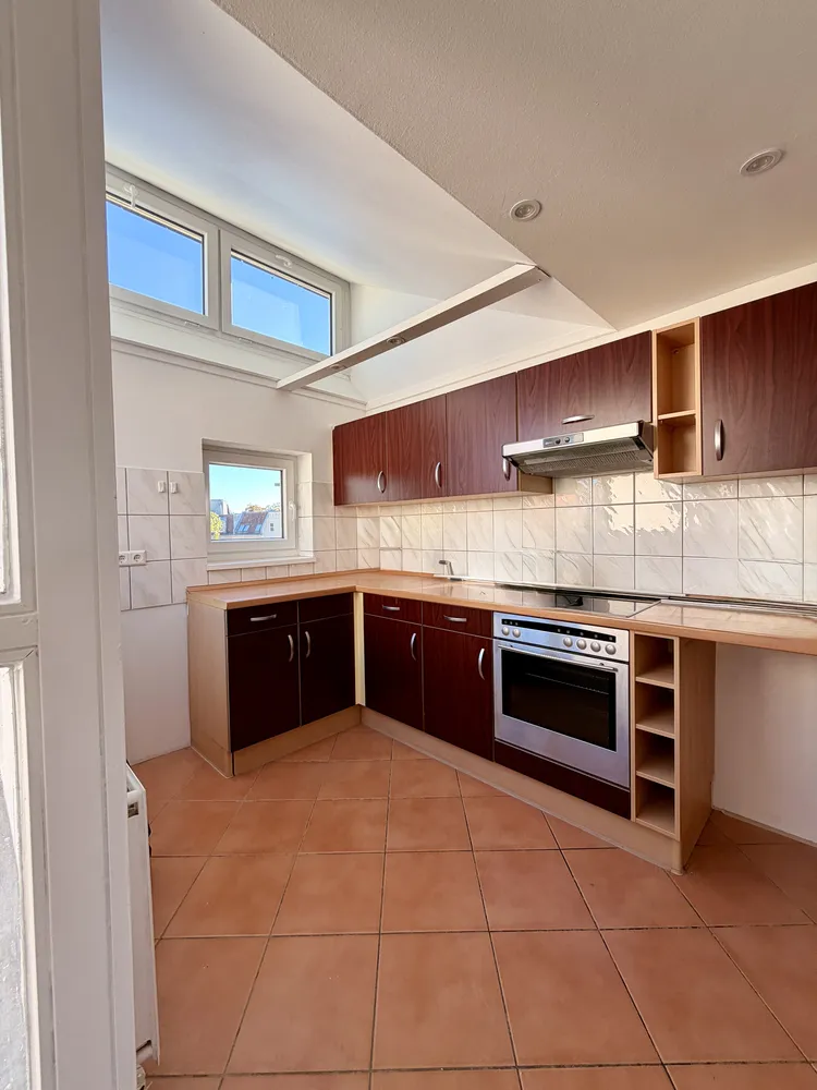 2 Zimmer Wohnung mit 79 m² in Berlin – Bild 1