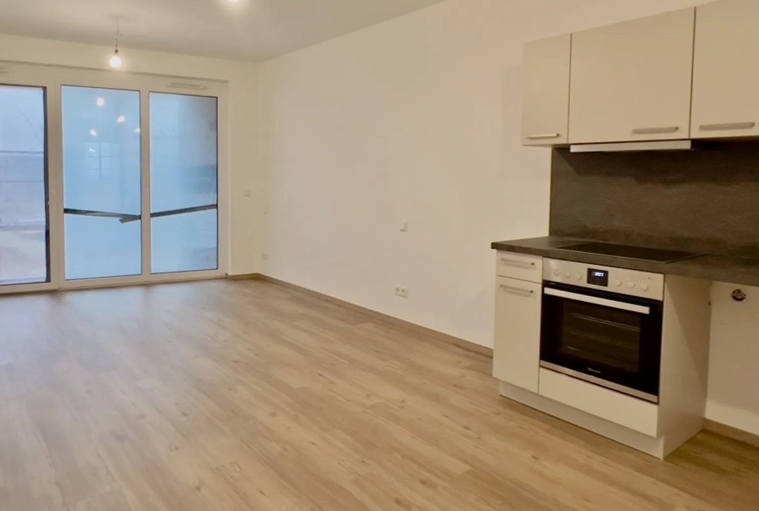 1 room apartment with 35 m² in Hanover – Photo 4
