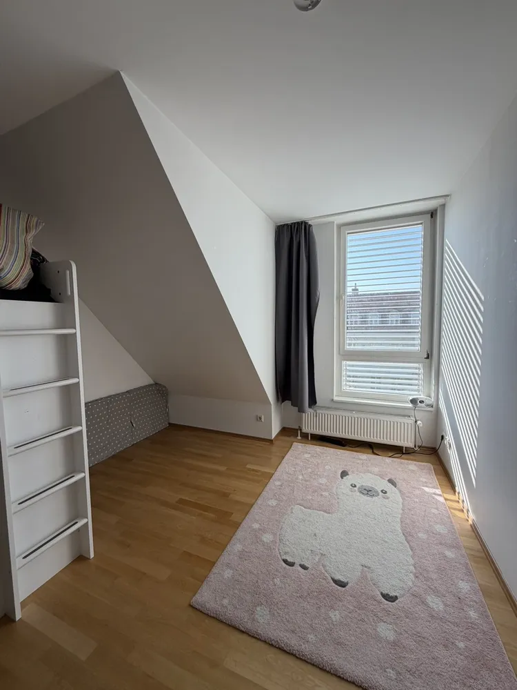 4 room apartment with 150 m² in Berlin – Photo 9