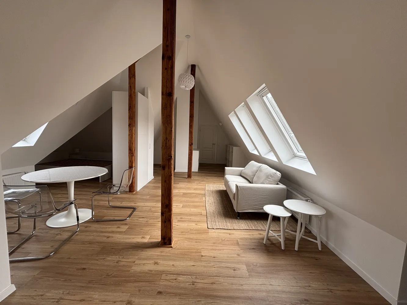 1 Zimmer Wohnung mit 37 m² in Stuttgart – Bild 1