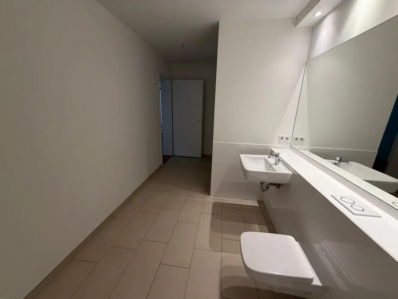 3 Zimmer Wohnung mit 100 m² in Berlin – Bild 6