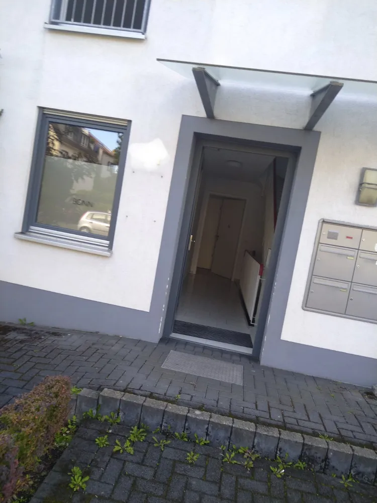 4 Zimmer Wohnung mit 100 m² in Bonn – Bild 1