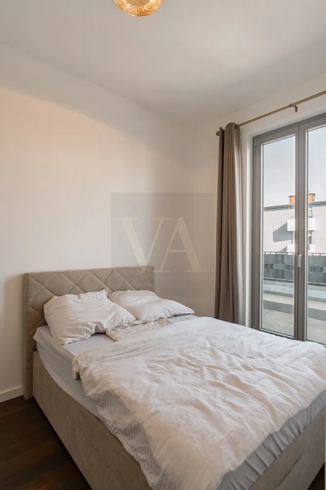 4 room apartment with 133 m² in Berlin – Photo 9