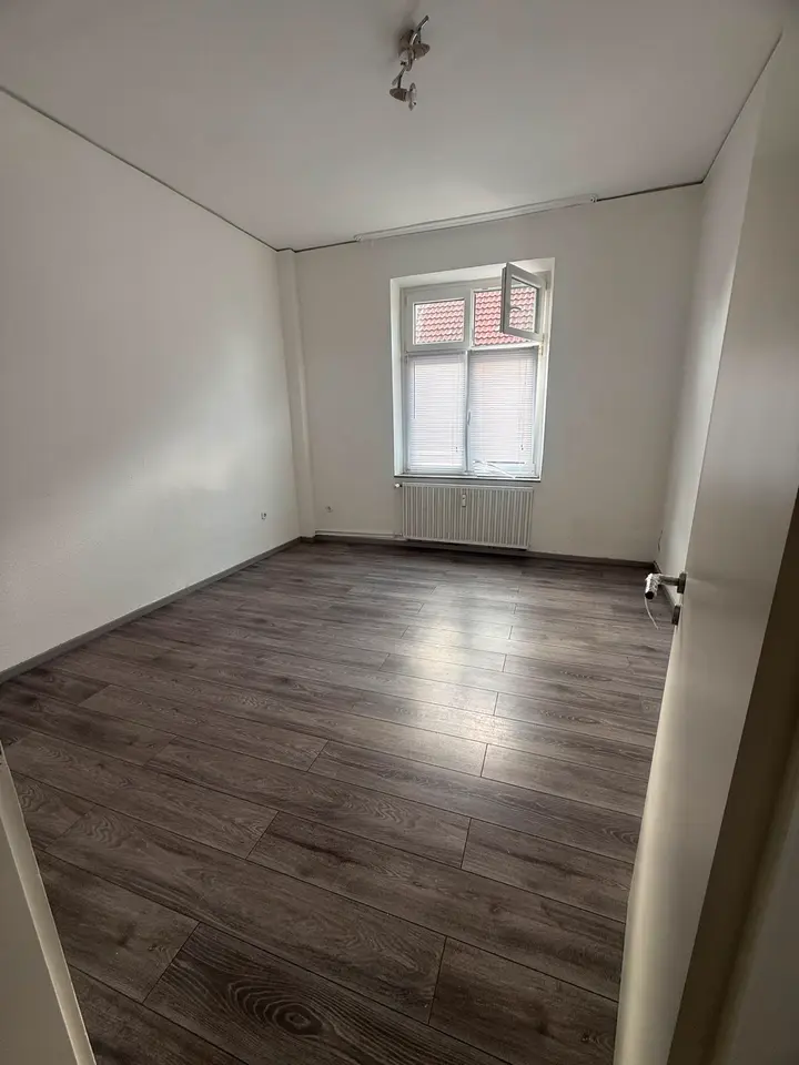 2 Zimmer Wohnung mit 65 m² in Oberhausen – Bild 1