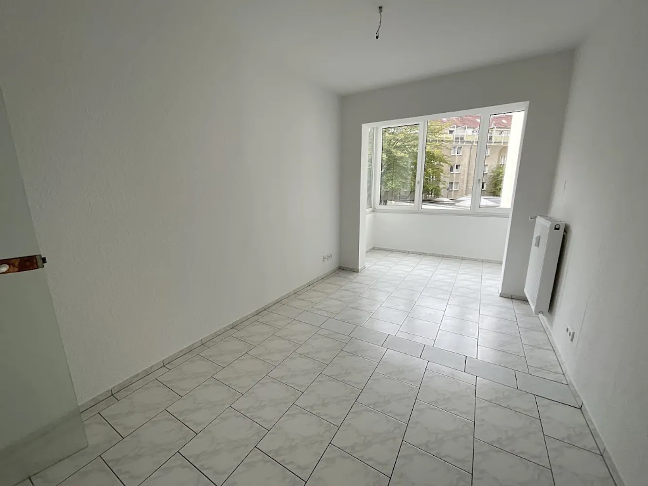 2 Zimmer Wohnung mit 60 m² in Düsseldorf – Bild 2