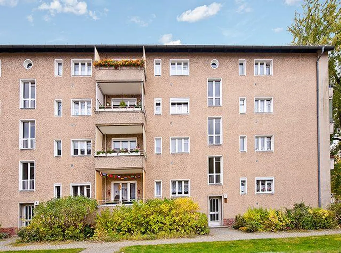 2 Zimmer Wohnung mit 52 m² in Berlin – Bild 1