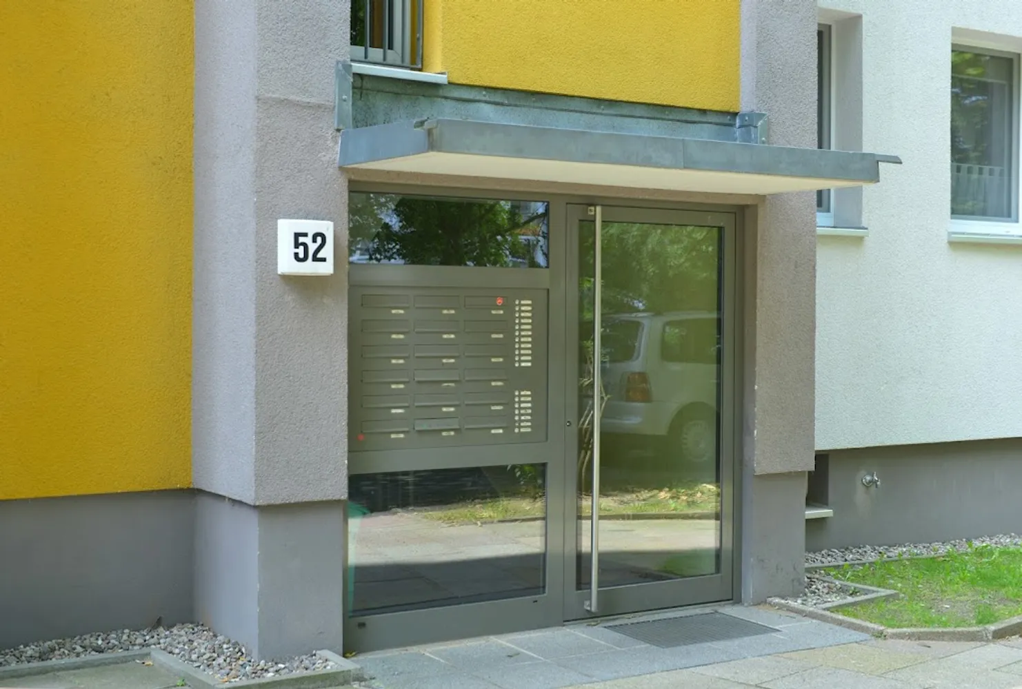 4 room apartment with 87 m² in Berlin – Photo 2