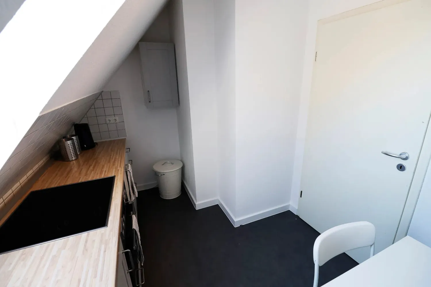 WG-Zimmer mit 9 m² in Erfurt – Bild 1